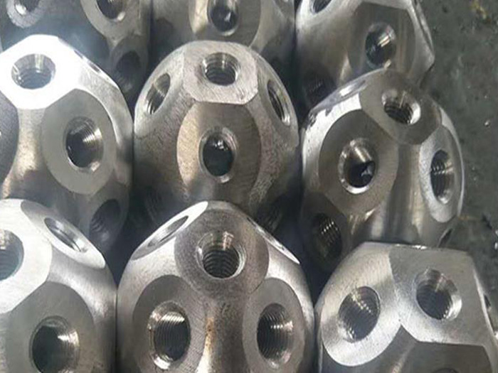 長(zhǎng)沙螺栓球網(wǎng)架桿件制作