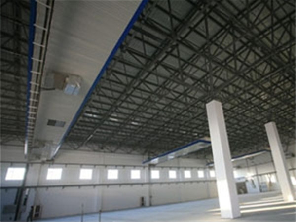 廣西濟(jì)南倉儲(chǔ)物流網(wǎng)架加工廠家案例